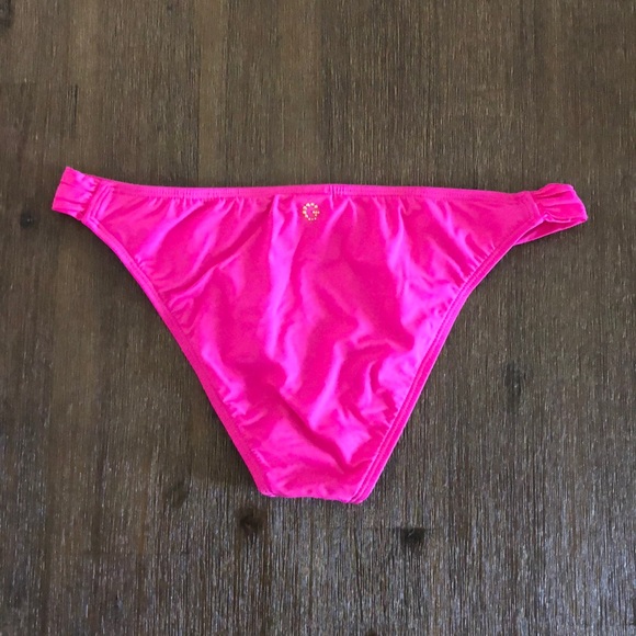 ☀️GUESS Pink Bikini bottom - Picture 2 of 13